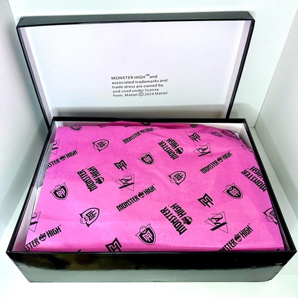 Draculaura hot pink Haunt Couture stiletto heels YRU strange cult shoes sz 11 - Picture 4 of 8